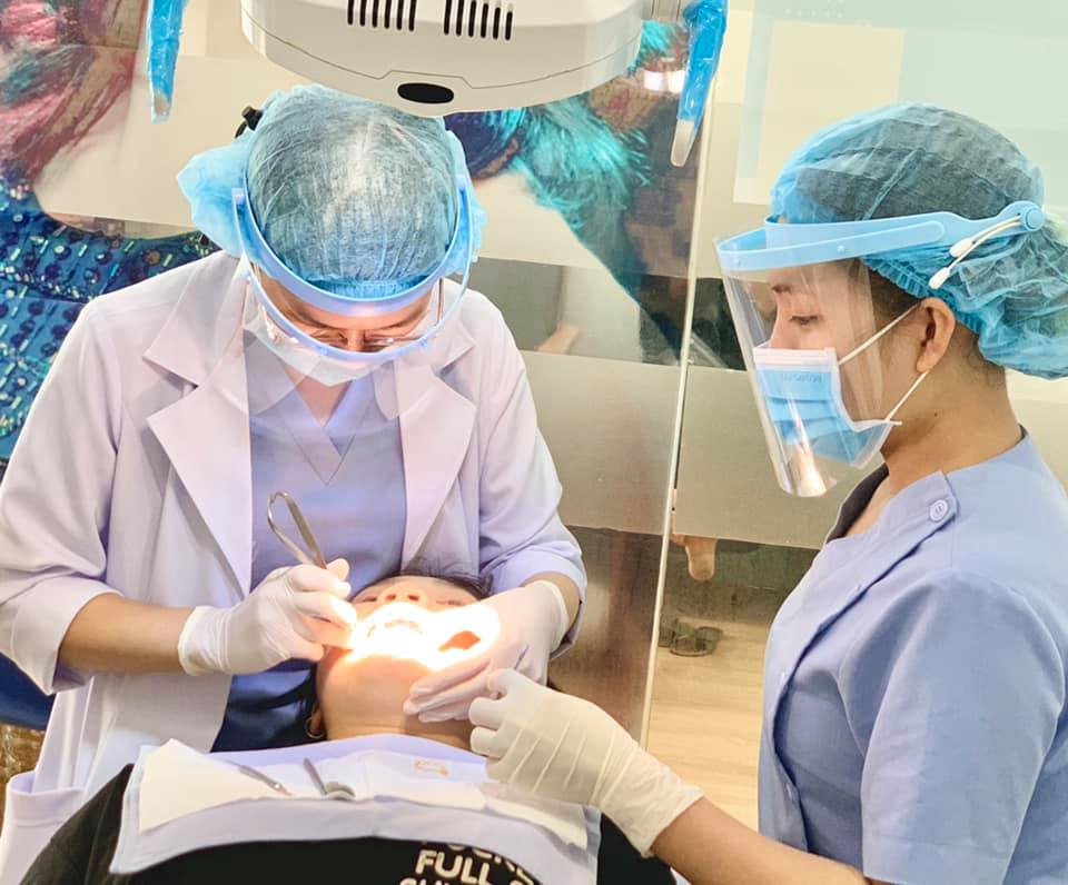 phòng khám nha khoa tại BMT