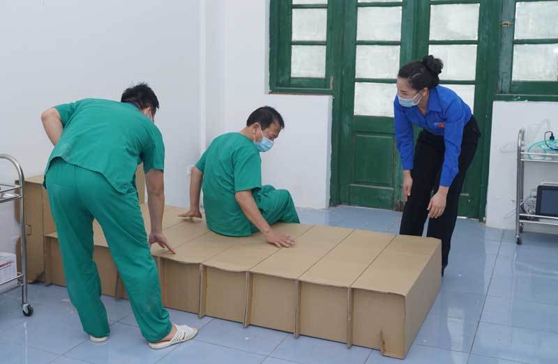 giường giấy carton mua ở đâu